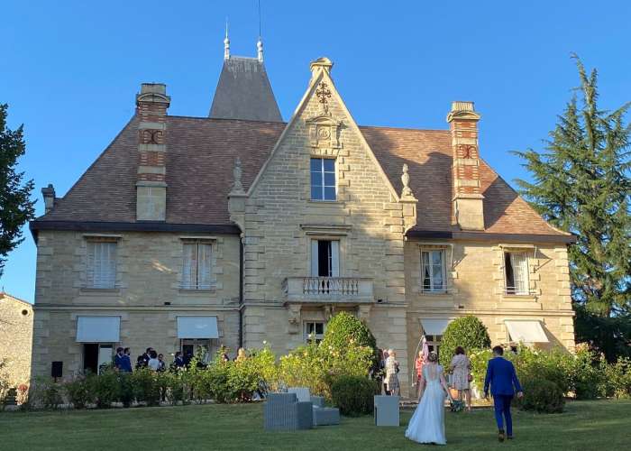 chateau-la-grave-bechade--1-.jpg