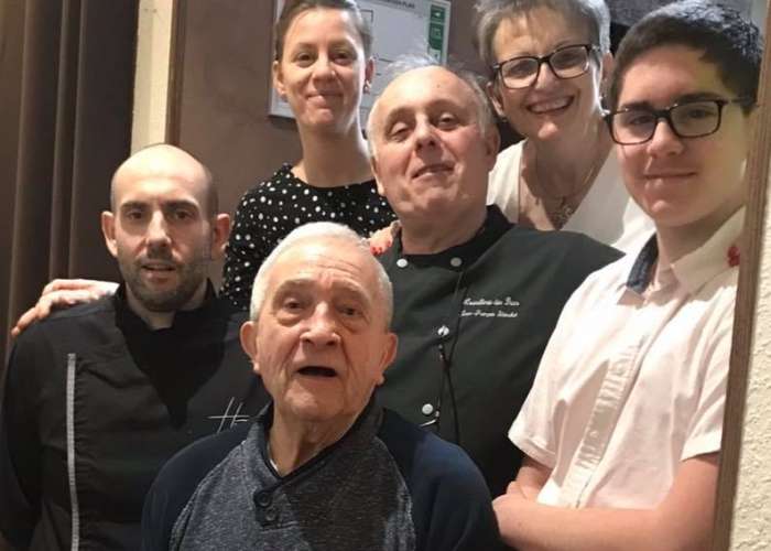 hostellerie-des-ducs-duras-famille.jpg