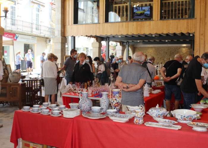 brocante-duras-15-aout2.jpg