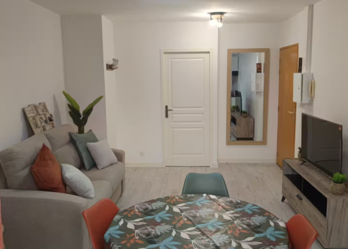 image de Studio tout confort face au château
